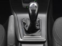 https://www.autoroyal.es/media/com_expautospro/images/big/turismos_todo_terrenos_y_furgonetas_volvo_v40_677d4e2b2f83d.JPG
