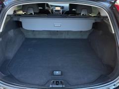 https://www.autoroyal.es/media/com_expautospro/images/big/turismos_todo_terrenos_y_furgonetas_volvo_v60_65e891b5d97a5.JPG