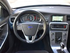 https://www.autoroyal.es/media/com_expautospro/images/big/turismos_todo_terrenos_y_furgonetas_volvo_v60_665758ca1776b.JPG