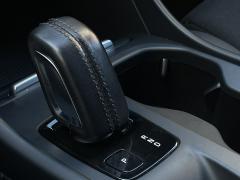 https://www.autoroyal.es/media/com_expautospro/images/big/turismos_todo_terrenos_y_furgonetas_volvo_xc40_658b029009163.JPG