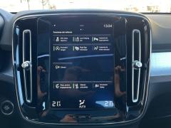 https://www.autoroyal.es/media/com_expautospro/images/big/turismos_todo_terrenos_y_furgonetas_volvo_xc40_658b02912963e.JPG