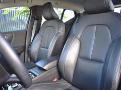 https://www.autoroyal.es/media/com_expautospro/images/big/turismos_todo_terrenos_y_furgonetas_volvo_xc40_6a0de74169faa.JPG
