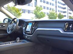 https://www.autoroyal.es/media/com_expautospro/images/big/turismos_todo_terrenos_y_furgonetas_volvo_xc60_6aabce06e8b63.JPG