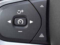 https://www.autoroyal.es/media/com_expautospro/images/big/turismos_todo_terrenos_y_furgonetas_volvo_xc60_6aabce11016ba.JPG